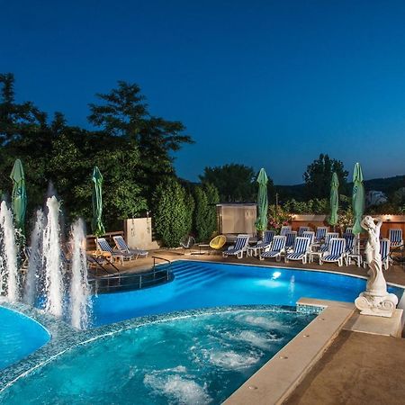Семеен Хотел Golden Place Szozopol Kültér fotó