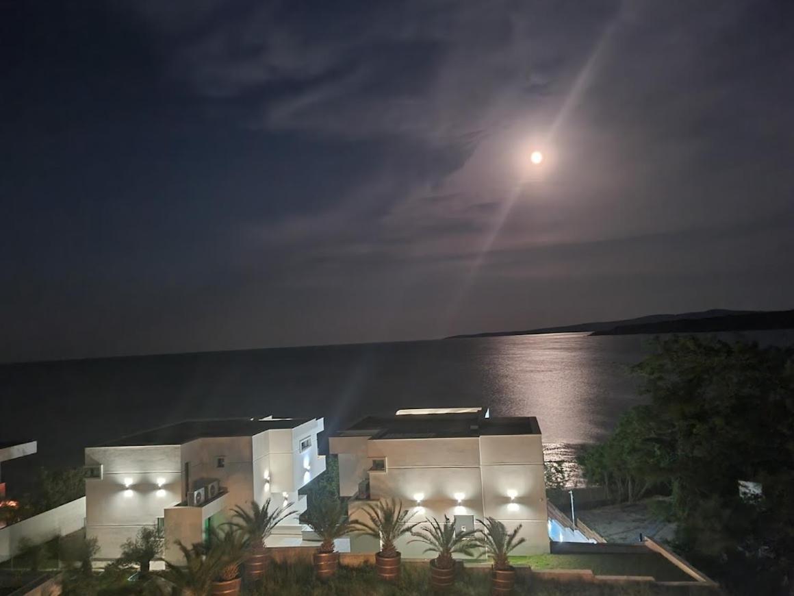 Семеен Хотел Golden Place Szozopol Kültér fotó