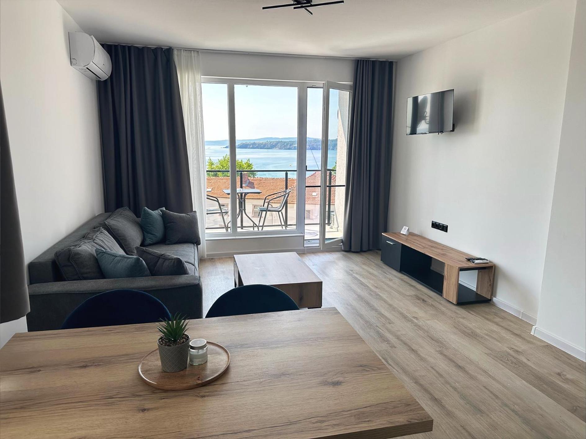 Семеен Хотел Golden Place Szozopol Kültér fotó
